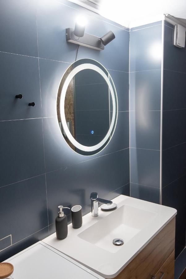 Apartamento Blue Tourmaline Downtown Flat Kalamata Exterior foto