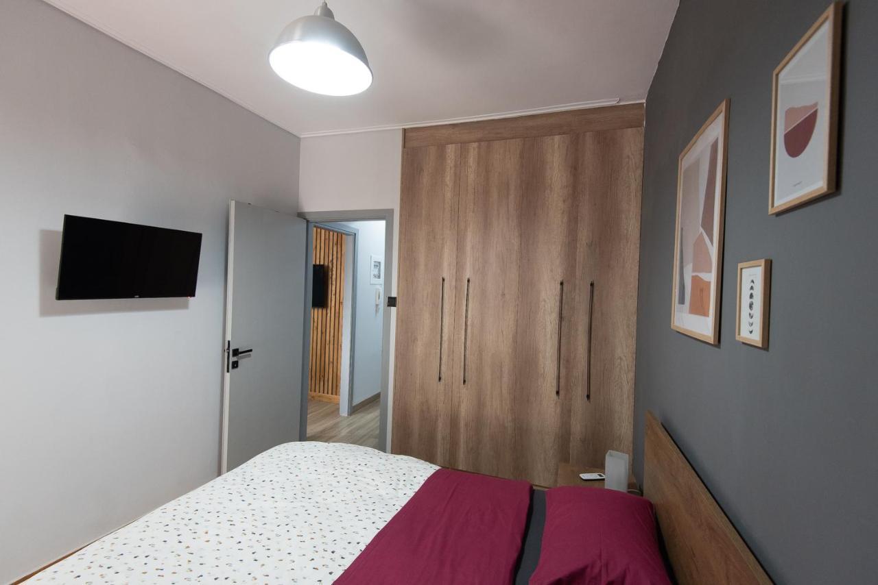 Apartamento Blue Tourmaline Downtown Flat Kalamata Exterior foto